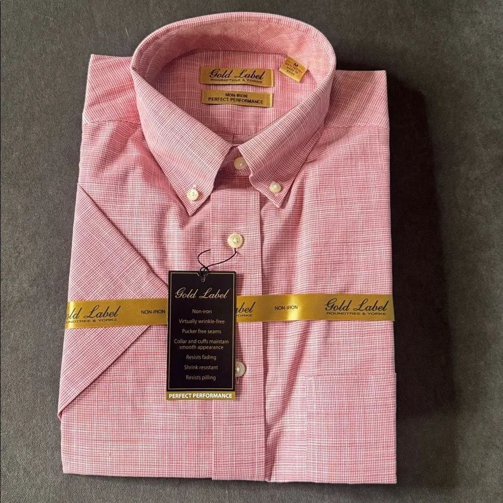 Roundtree & Yorke Gold Label Red Check Short Sleeve Button Up Shirt Non-Iron M